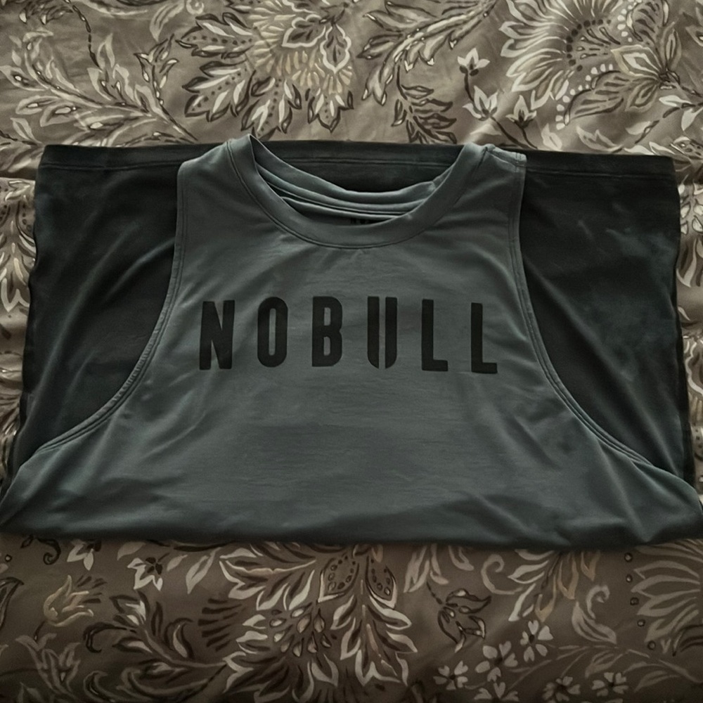 NoBull ladies tie dye tank
